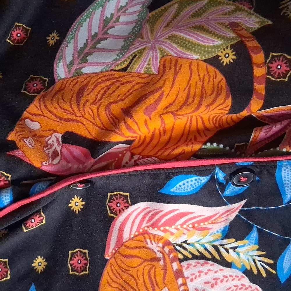 2 Sets! Room Service Size XXL Tiger Floral Pajama Sets - Picture 15 of 16